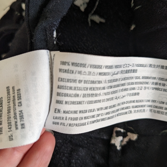 Abercrombie Tie Skort - Picture 3 of 4